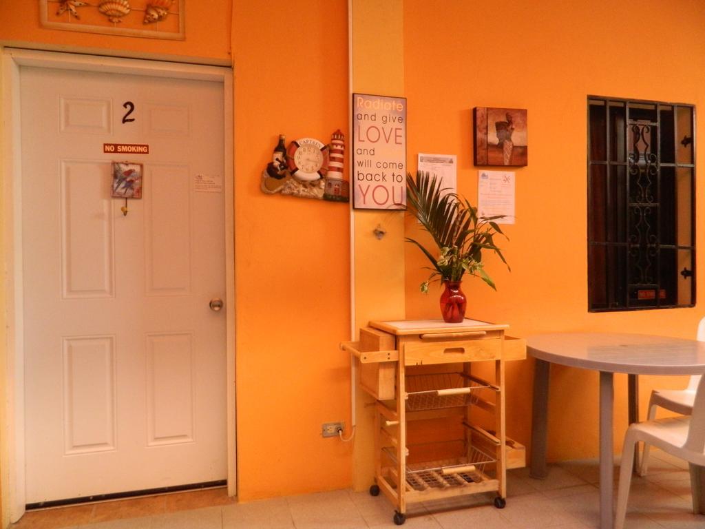 Bella Sombra Guest House Downtown Belize City Oda fotoğraf